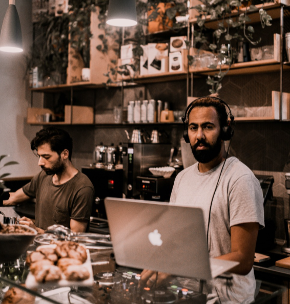 AI for Small Businesses with Gregg Carey